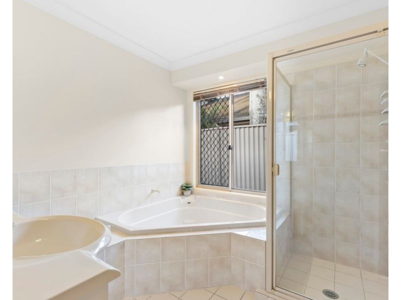 30 Mornington Terrace, Robina QLD 4226