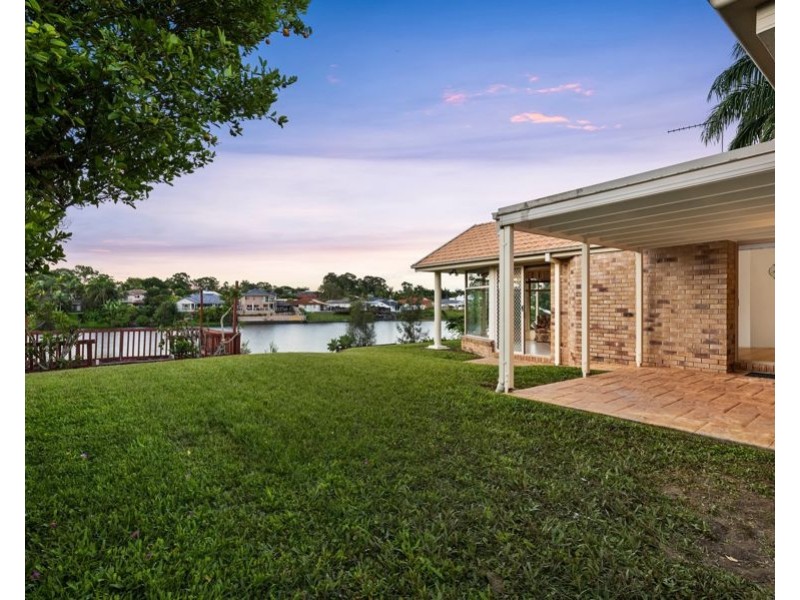 30 Mornington Terrace, Robina QLD 4226