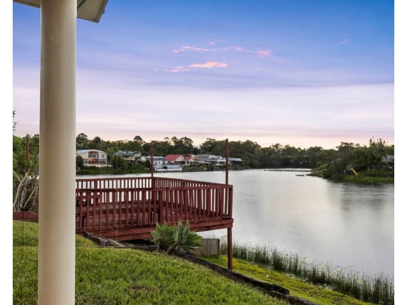 30 Mornington Terrace, Robina QLD 4226