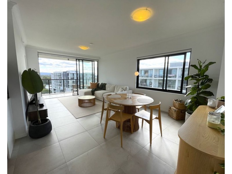 1208/372 Marine Parade, Labrador QLD 4215