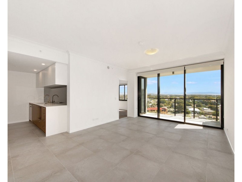 1208/372 Marine Parade, Labrador QLD 4215