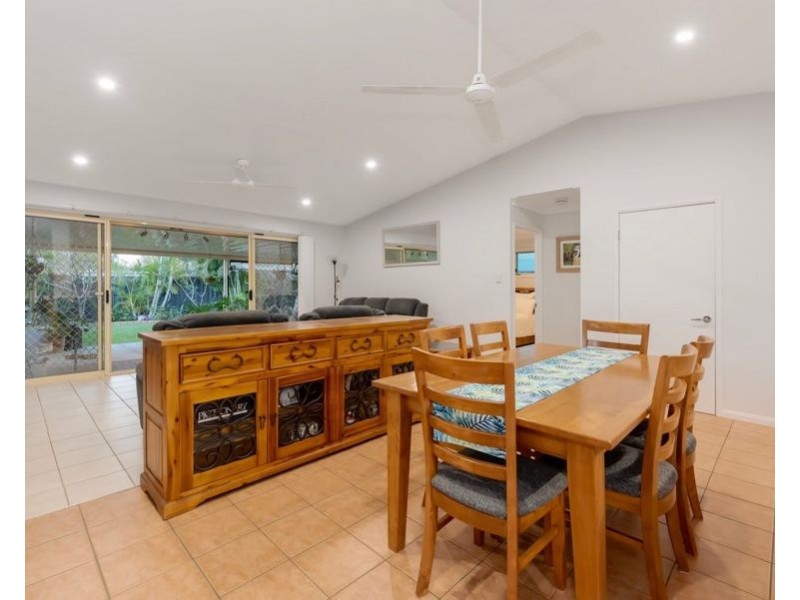 6 Bushgum Crescent, Upper Coomera QLD 4209