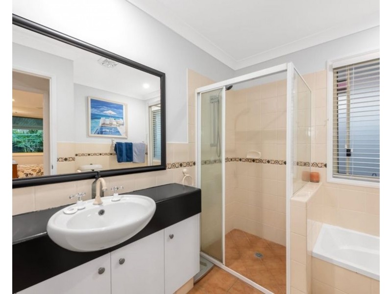 6 Bushgum Crescent, Upper Coomera QLD 4209