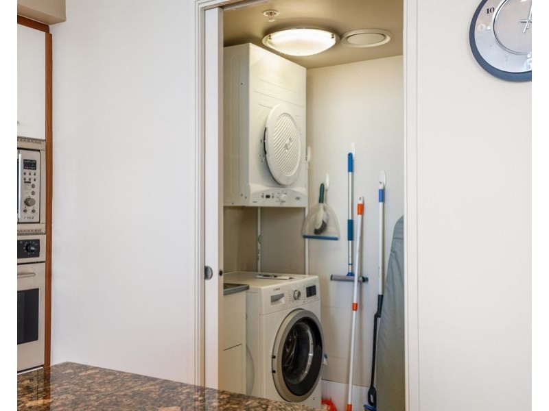 3372/23 Ferny Ave, Surfers Paradise QLD 4217