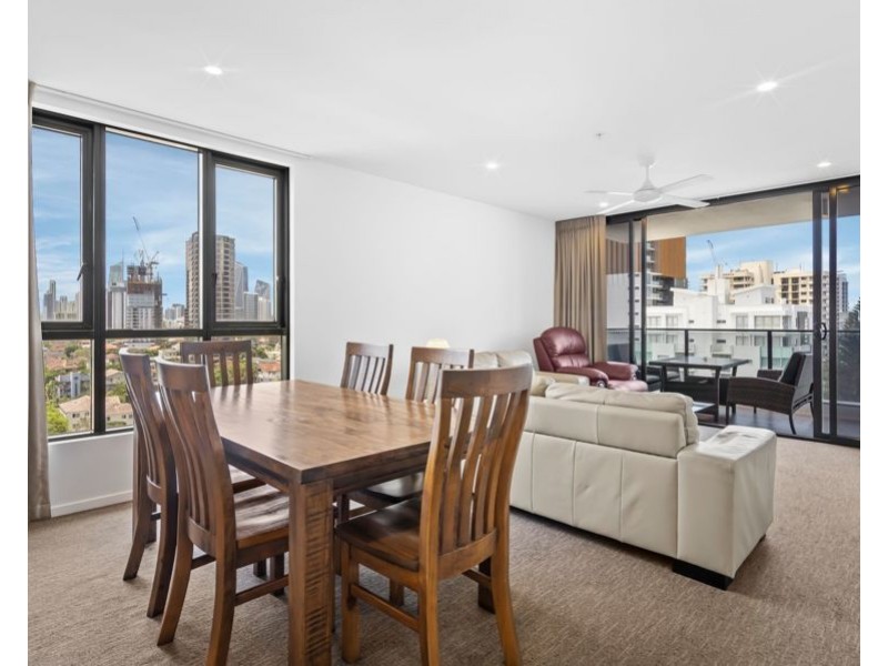 54/2729 Gold Coast Highway, Broadbeach QLD 4218