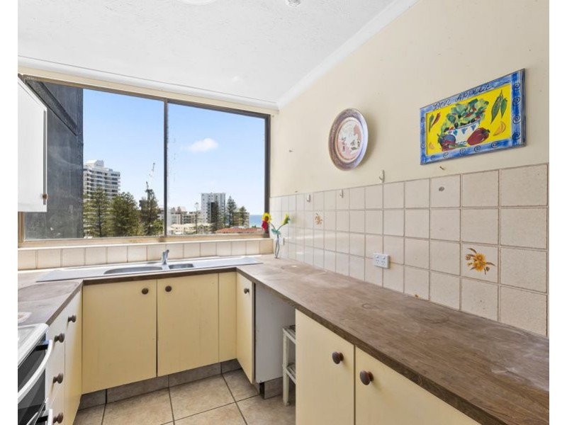 24/2916 Gold Coast Highway, Surfers Paradise QLD 4217