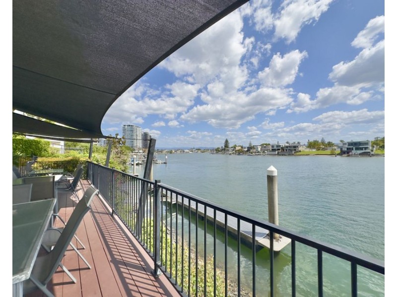 24/2916 Gold Coast Highway, Surfers Paradise QLD 4217