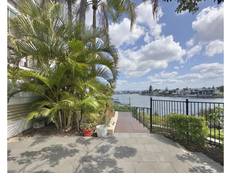 24/2916 Gold Coast Highway, Surfers Paradise QLD 4217