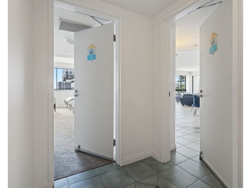 313/5-19 Palm Avenue, Surfers Paradise QLD 4217