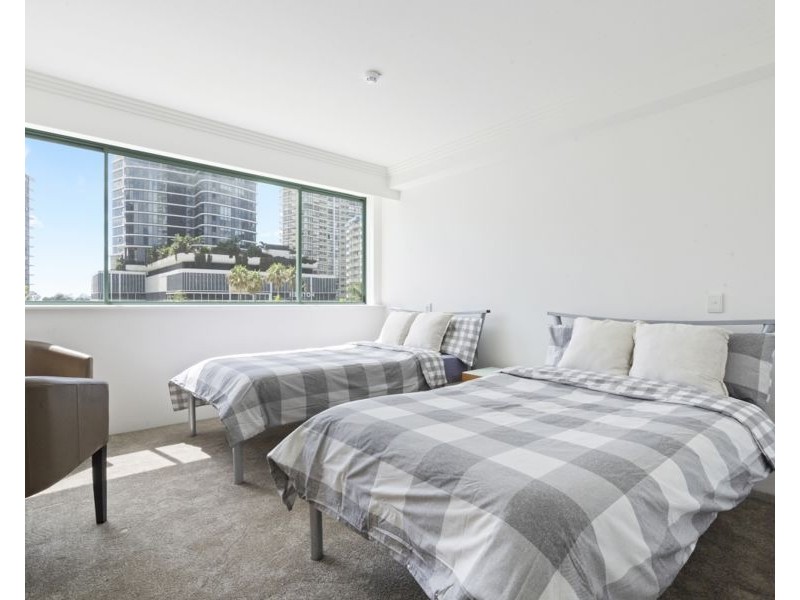 313/5-19 Palm Avenue, Surfers Paradise QLD 4217
