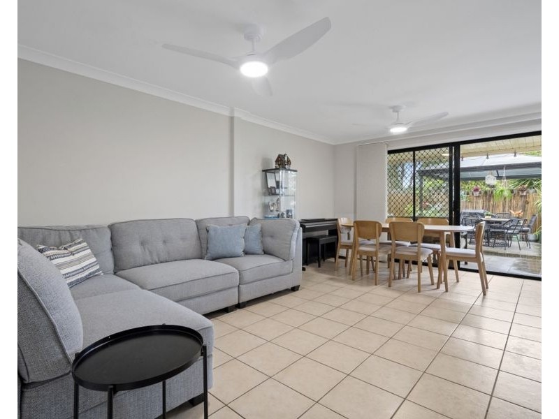 9/9 Rata Place, Nerang QLD 4211