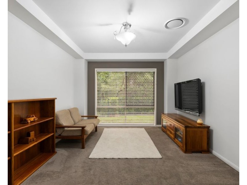 23 Banbrook Court, Molendinar QLD 4214