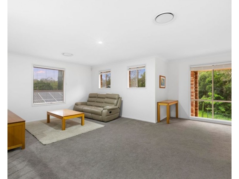 23 Banbrook Court, Molendinar QLD 4214