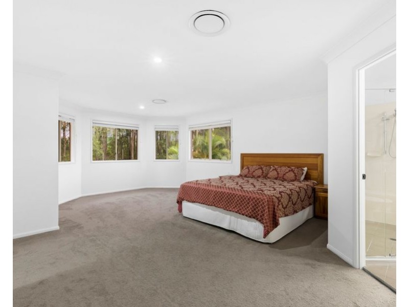 23 Banbrook Court, Molendinar QLD 4214