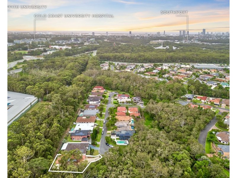 23 Banbrook Court, Molendinar QLD 4214