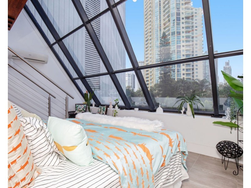 3/3422 Surfers Paradise Blvd, Surfers Paradise QLD 4217