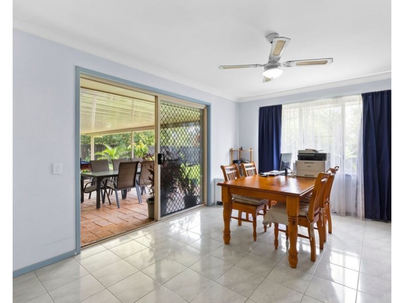 37 Cathedral Avenue, Molendinar QLD 4214
