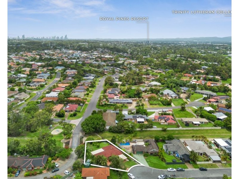 37 Cathedral Avenue, Molendinar QLD 4214