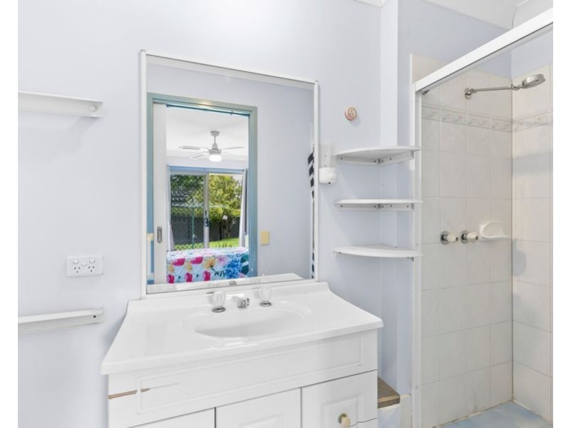 37 Cathedral Avenue, Molendinar QLD 4214