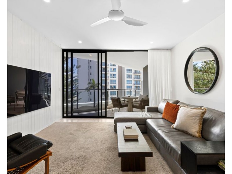 403/95 Old Burleigh Road, Broadbeach QLD 4218