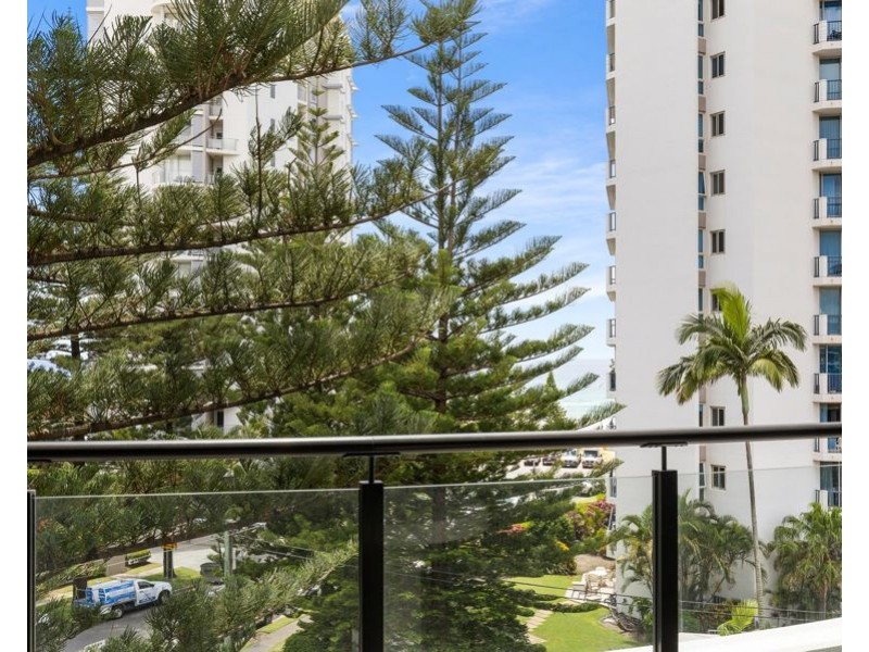 403/95 Old Burleigh Road, Broadbeach QLD 4218