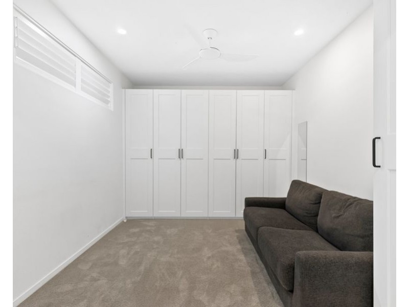 403/95 Old Burleigh Road, Broadbeach QLD 4218