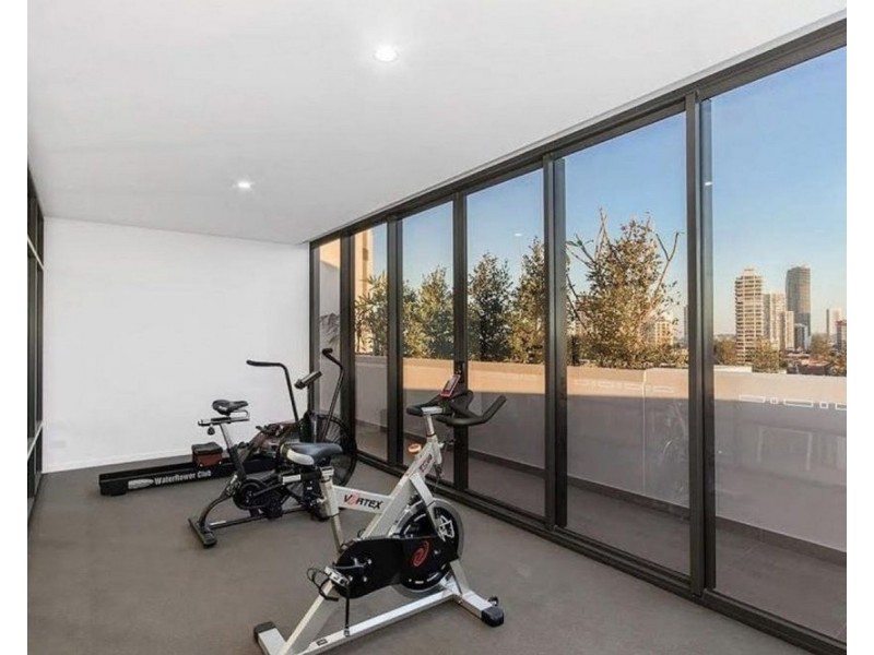 403/95 Old Burleigh Road, Broadbeach QLD 4218