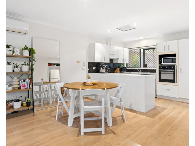 6/128 Cotlew Street, Ashmore QLD 4214