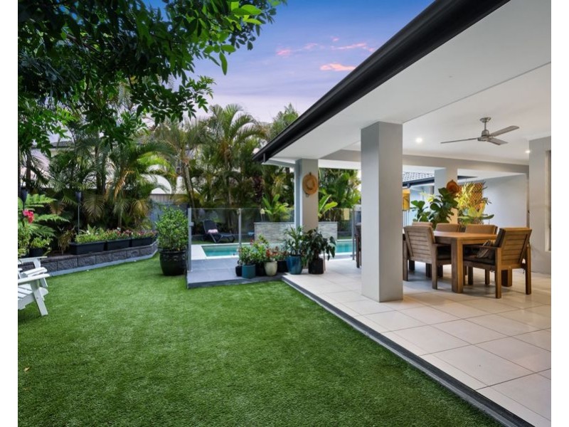 16 Corymbia Way, Molendinar QLD 4214