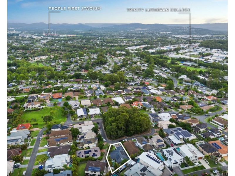 16 Corymbia Way, Molendinar QLD 4214