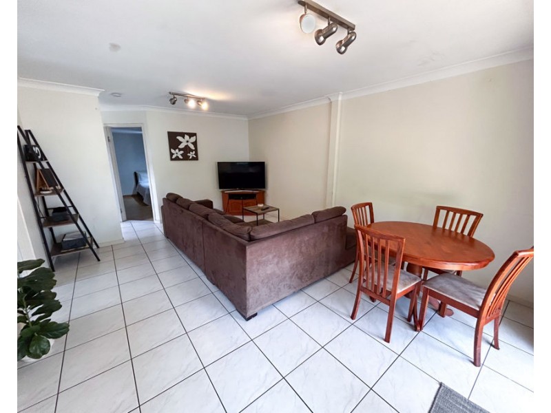 12/191 Greenacre Drive, Arundel QLD 4214