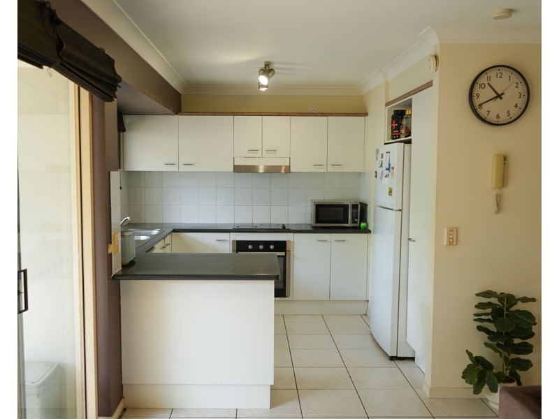 12/191 Greenacre Drive, Arundel QLD 4214