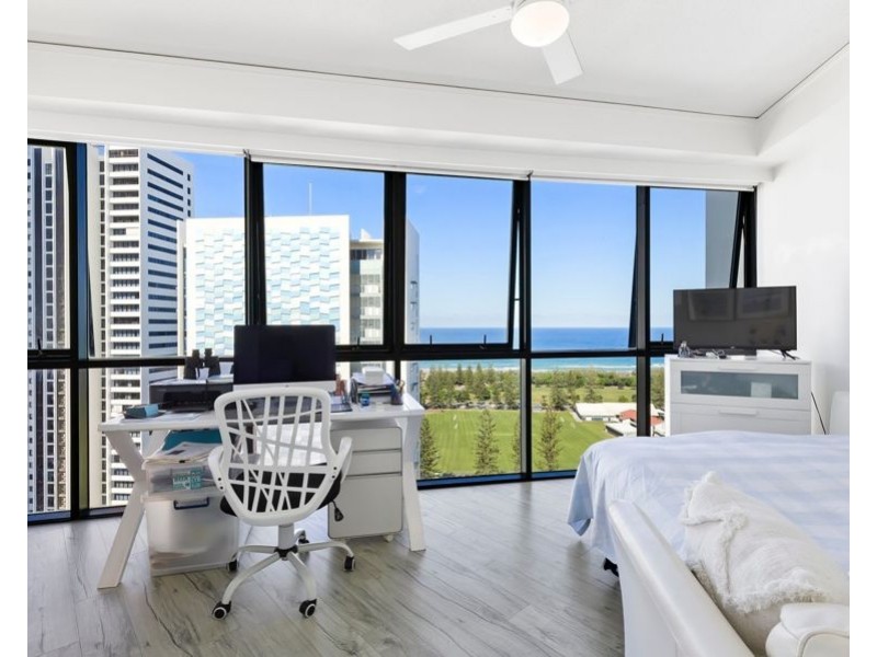 1905/22 Surf Parade, Broadbeach QLD 4218