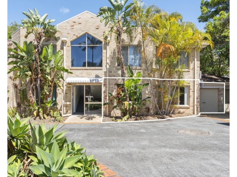 2/57 Worendo Street, Southport QLD 4215