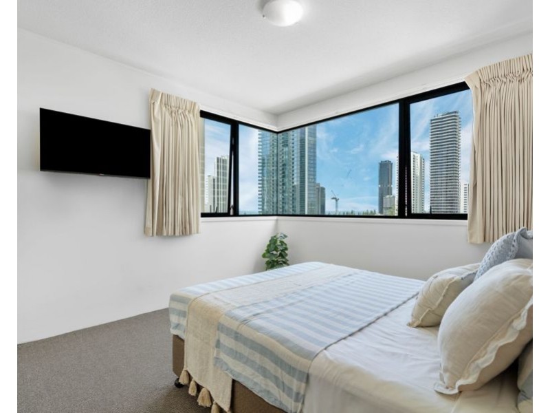 1001/2685 Gold Coast Highway, Broadbeach QLD 4218