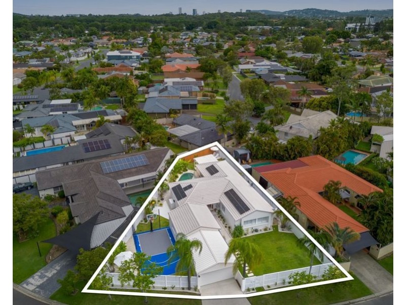 10 Blakehurst Place, Robina QLD 4226