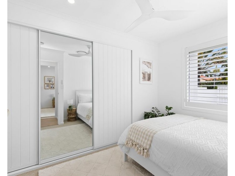 10 Blakehurst Place, Robina QLD 4226