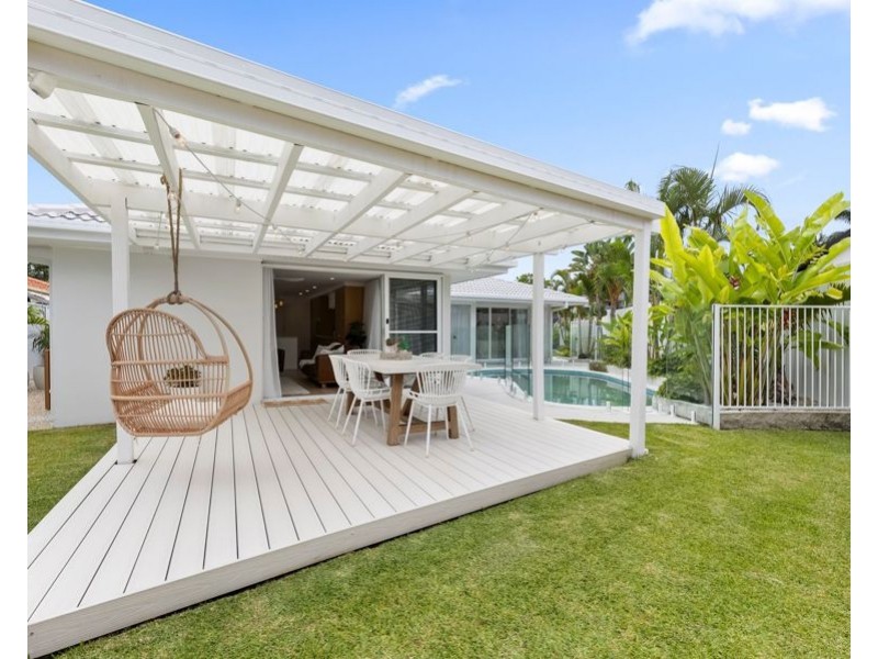 10 Blakehurst Place, Robina QLD 4226