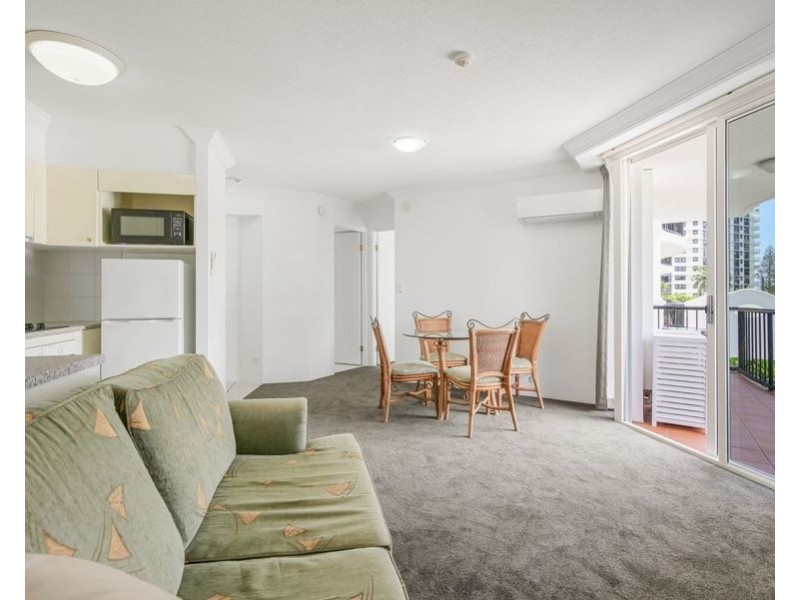 317/9-21 Beach Parade, Surfers Paradise QLD 4217