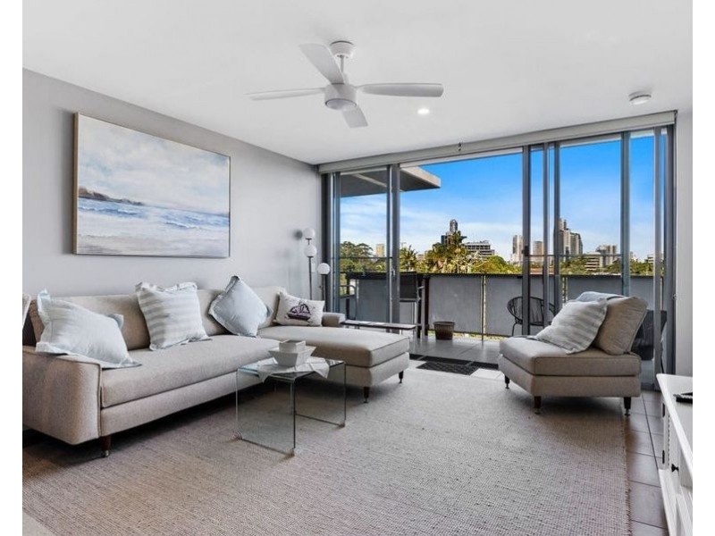 4408/1-7 Waterford Court, Bundall QLD 4217