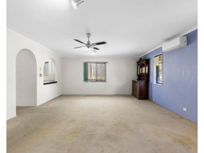 40 Theodore Place, Molendinar QLD 4214