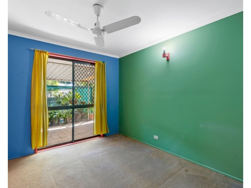 40 Theodore Place, Molendinar QLD 4214