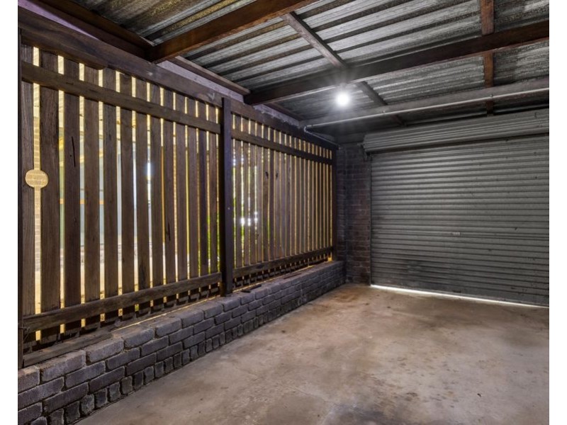 40 Theodore Place, Molendinar QLD 4214