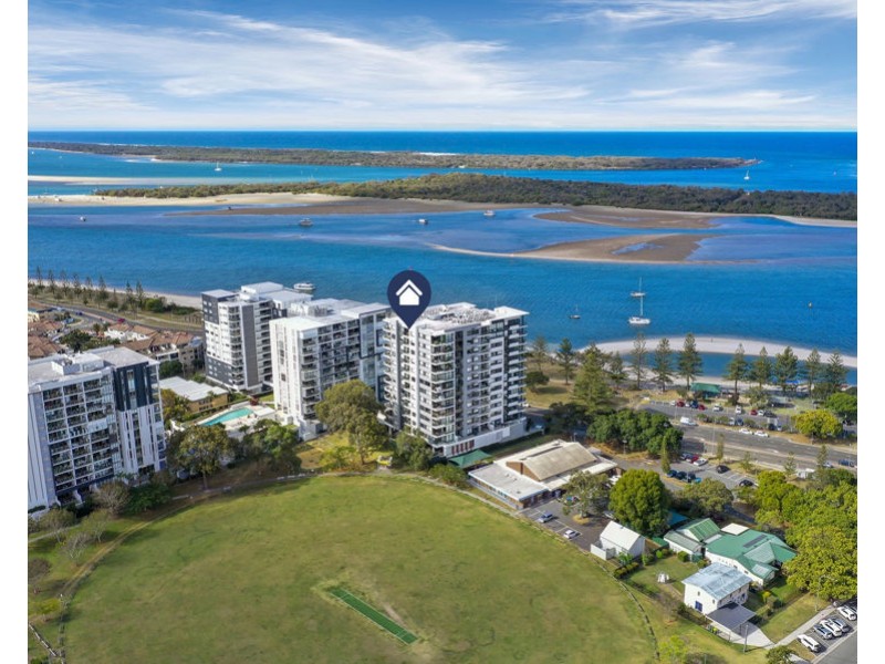 908/372 Marine Parade, Labrador QLD 4215
