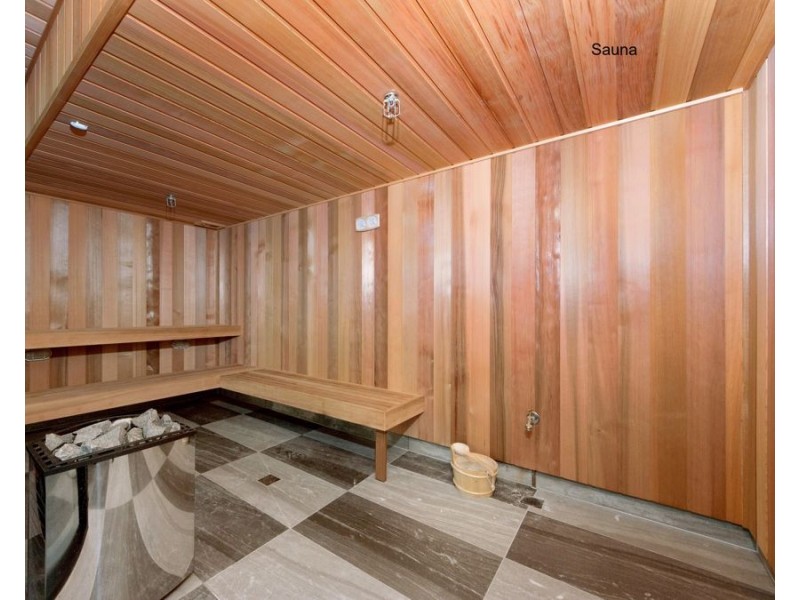 908/372 Marine Parade, Labrador QLD 4215