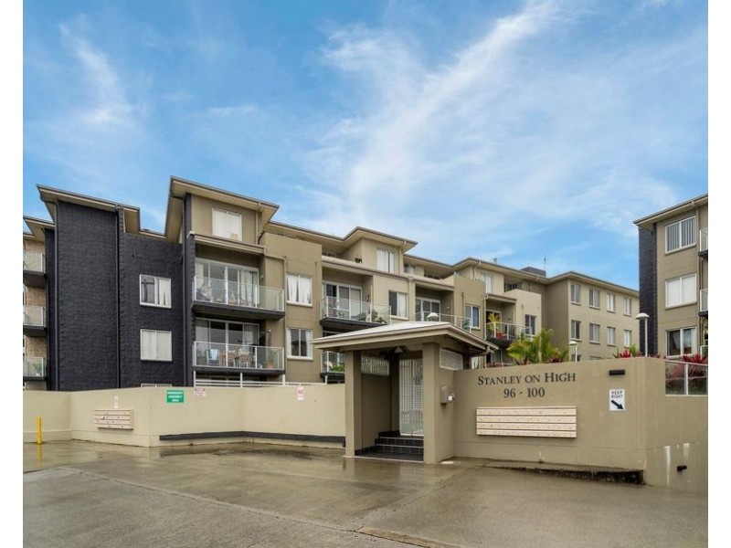 409A/96 High Street, Southport QLD 4215