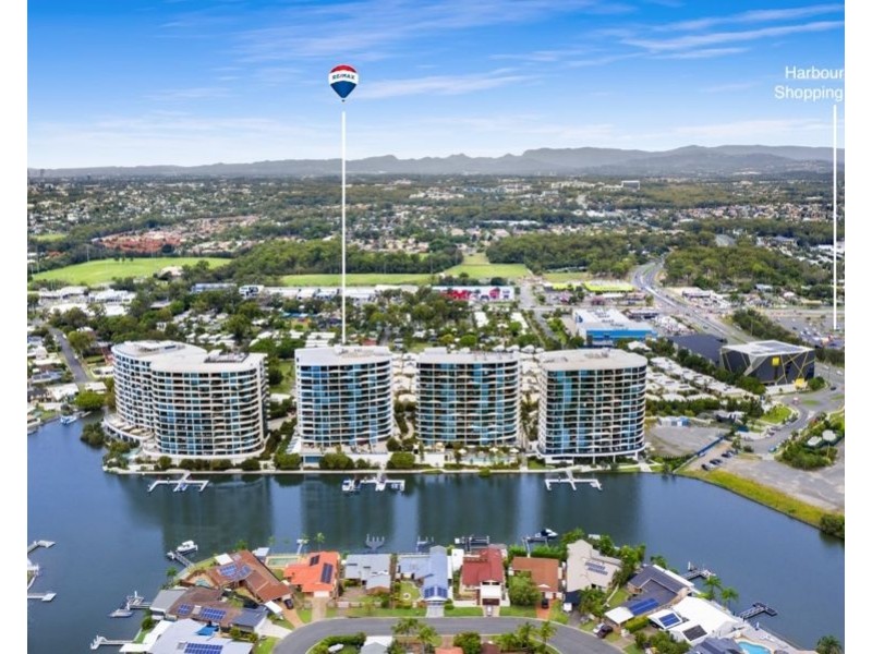 3701/5 Harbour Side Court, Biggera Waters QLD 4216
