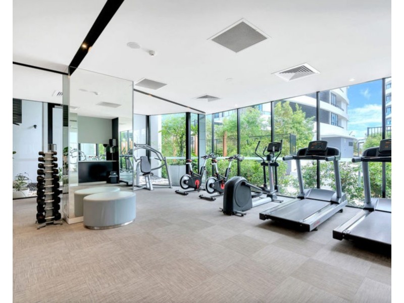 3701/5 Harbour Side Court, Biggera Waters QLD 4216