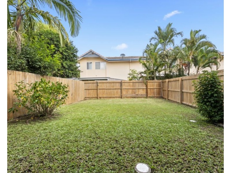 13/23 Tristan Court, Benowa QLD 4217