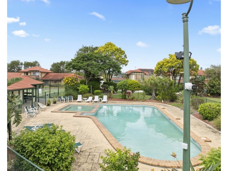 13/23 Tristan Court, Benowa QLD 4217